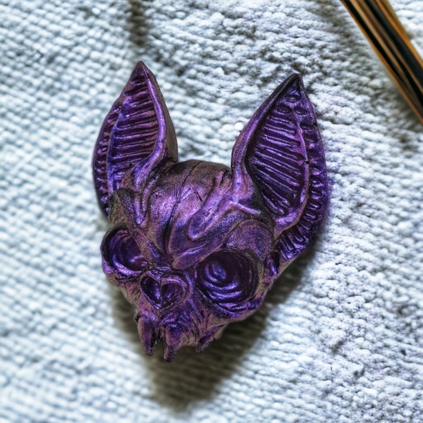 Bat Skull fridge Magnet,Resin Skull Keychain,Purple Bat Necklace,Gothic Magnet,Black Resin keyring,Gothic Gifts,Cute Gifts,Gothic Home Decor