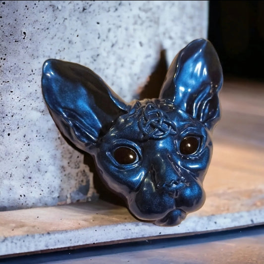 Blue Sphynx Cat Head