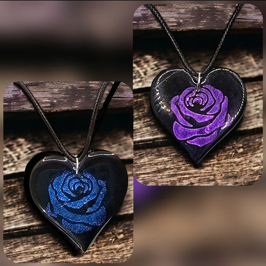 Dainty Black Resin Heart Necklace with Intricate Rose Design - Perfect Valentine's Day Gift